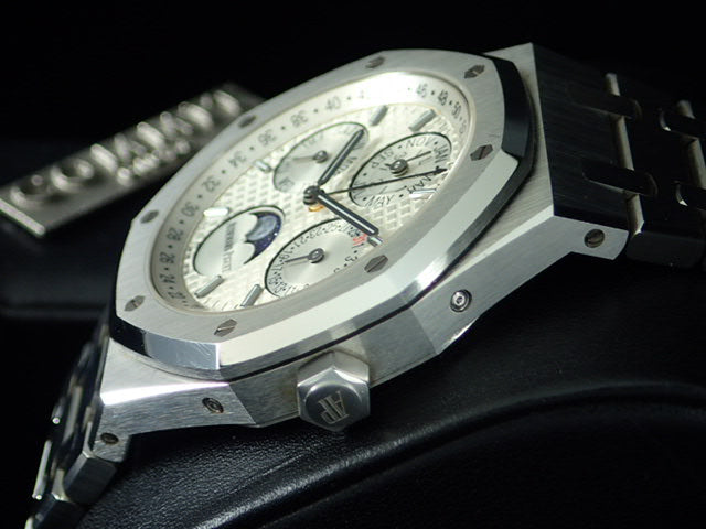 Audemars Piguet Royal Oak Perpetual Calendar Ref.26574ST.OO.1220ST.01