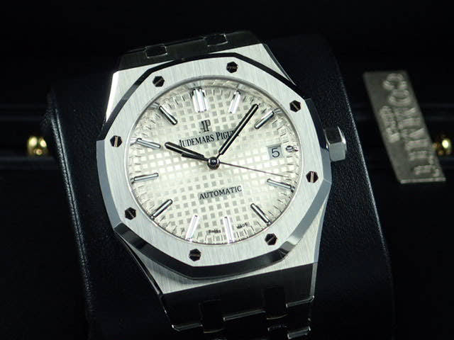 オーデマピゲ ロイヤルオーク Ref.15450ST.OO.1256ST.01 シルバー文字盤 中古 royal-oak-65