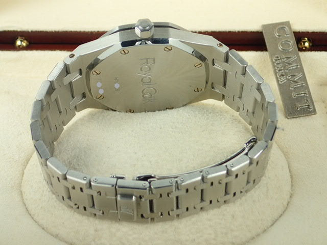 Audemars Piguet Royal Oak Medium Size