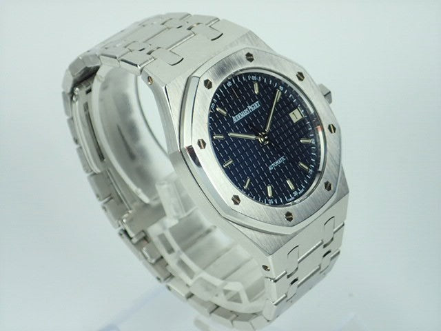 Audemars Piguet Royal Oak Medium Size