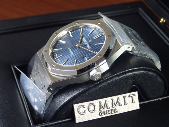 Audemars Piguet Royal Oak Boutique Limited Ref.15400ST.OO.1220ST.03