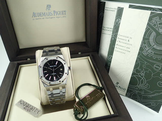 オーデマピゲ ロイヤルオーク Ref.15300ST.OO.1220ST.03 ブラック文字盤 中古 royal-oak-82