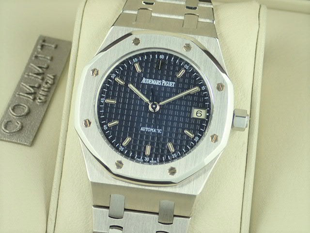 Audemars Piguet Royal Oak Medium Size