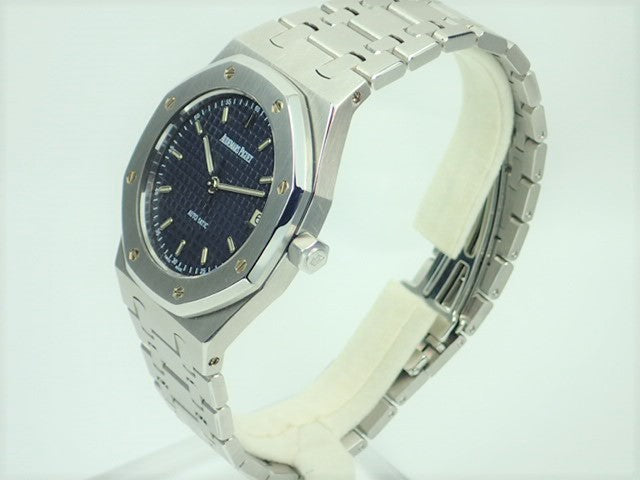 Audemars Piguet Royal Oak Medium Size