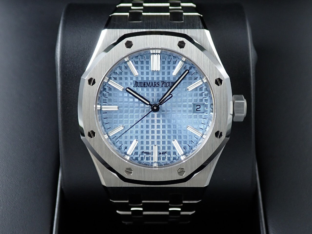 Audemars Piguet Royal Oak Automatic &lt;Warranty and Box&gt;