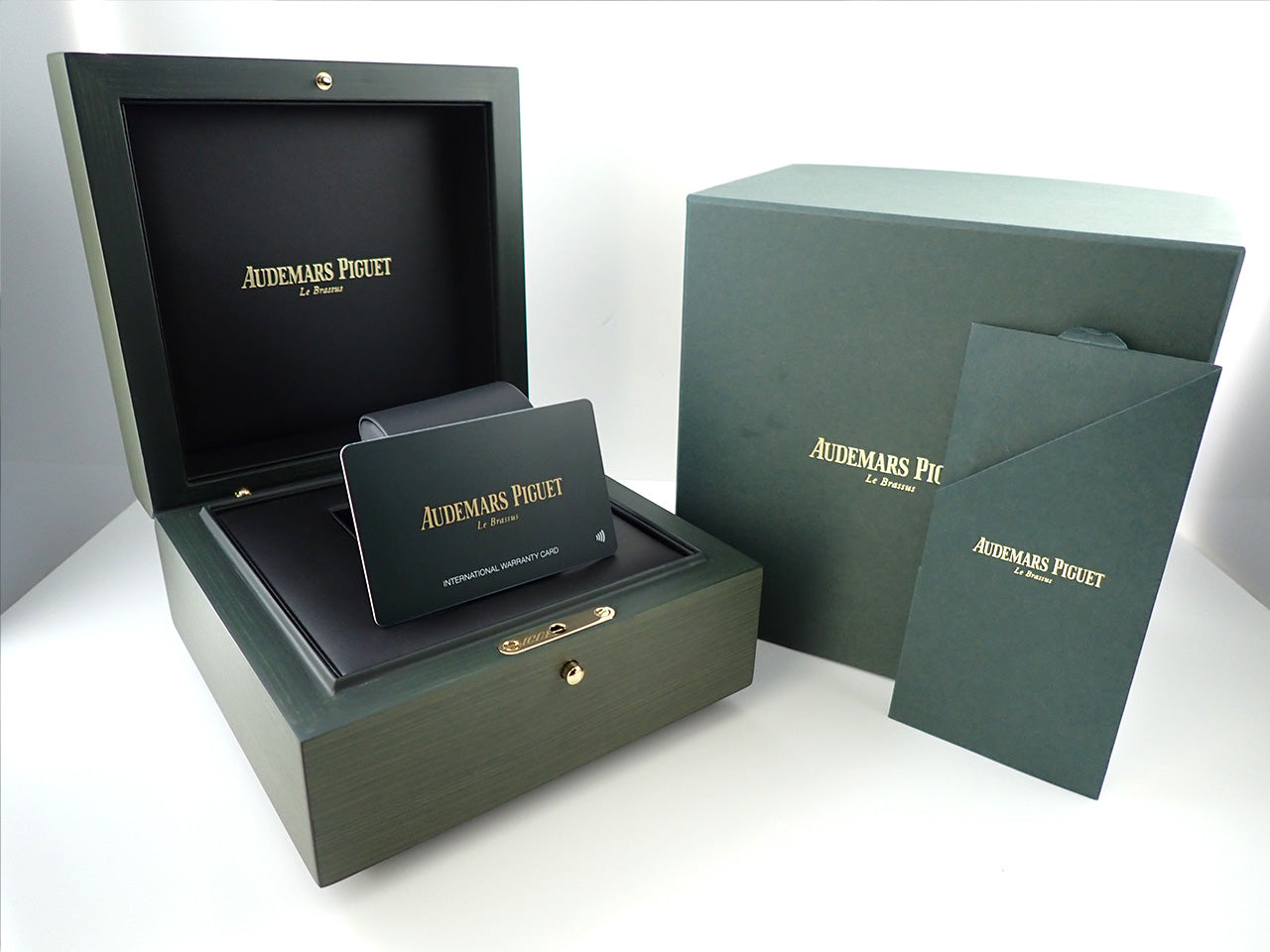 Audemars Piguet Royal Oak Automatic &lt;Warranty and Box&gt;