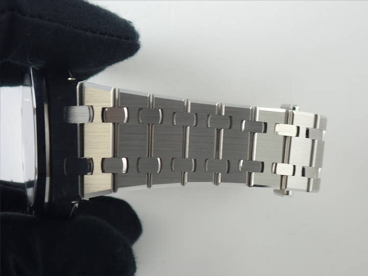オーデマピゲ ロイヤルオーク Ref.15550ST.OO.1356ST.06 ステンレススチール ナイトブルー文字盤