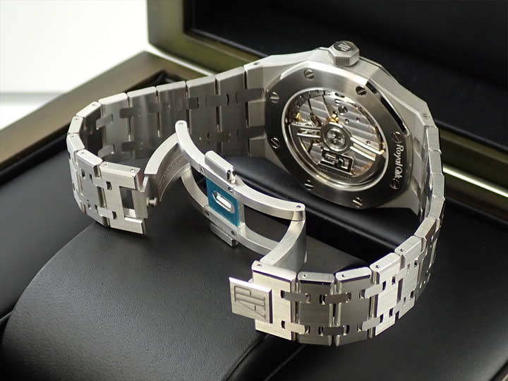 オーデマピゲ ロイヤルオーク 50周年記念 Ref.15550ST.OO.1356ST.01 ステンレススチール シルバー文字盤