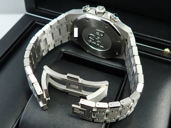 オーデマピゲ ロイヤルオーク クロノグラフ Ref.26331ST.OO.1220ST.01 ステンレススチール ブルー文字盤