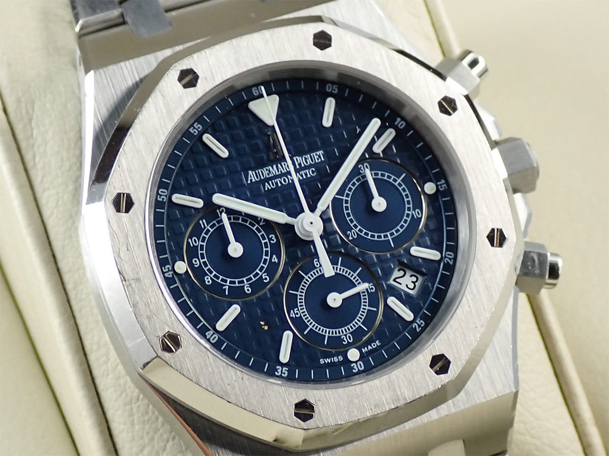 オーデマピゲ ロイヤルオーク クロノグラフ Ref.25860ST.OO.1110ST.04 ブルー文字盤 美品 8M302UTL