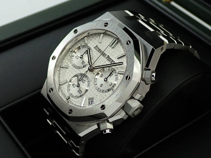 オーデマピゲ ロイヤルオーク クロノグラフ Ref.26240ST.OO.1320ST.07 ステンレススチール シルバー文字盤