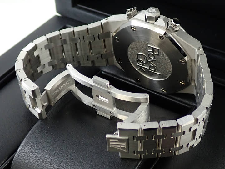 オーデマピゲ ロイヤルオーク クロノグラフ Ref.26331ST.OO.1220ST.01 ステンレススチール ブルー文字盤