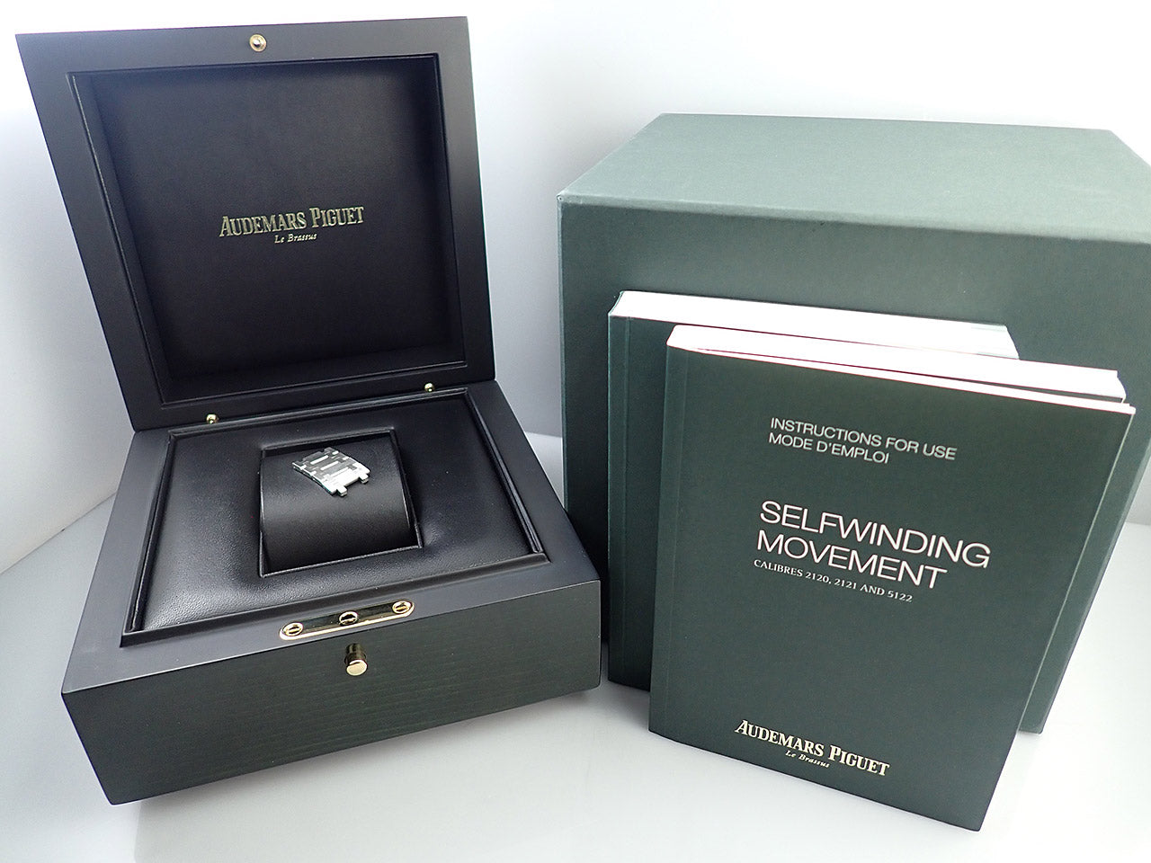 Audemars Piguet Royal Oak Extra-Thin &lt;Warranty, Box, etc.&gt;