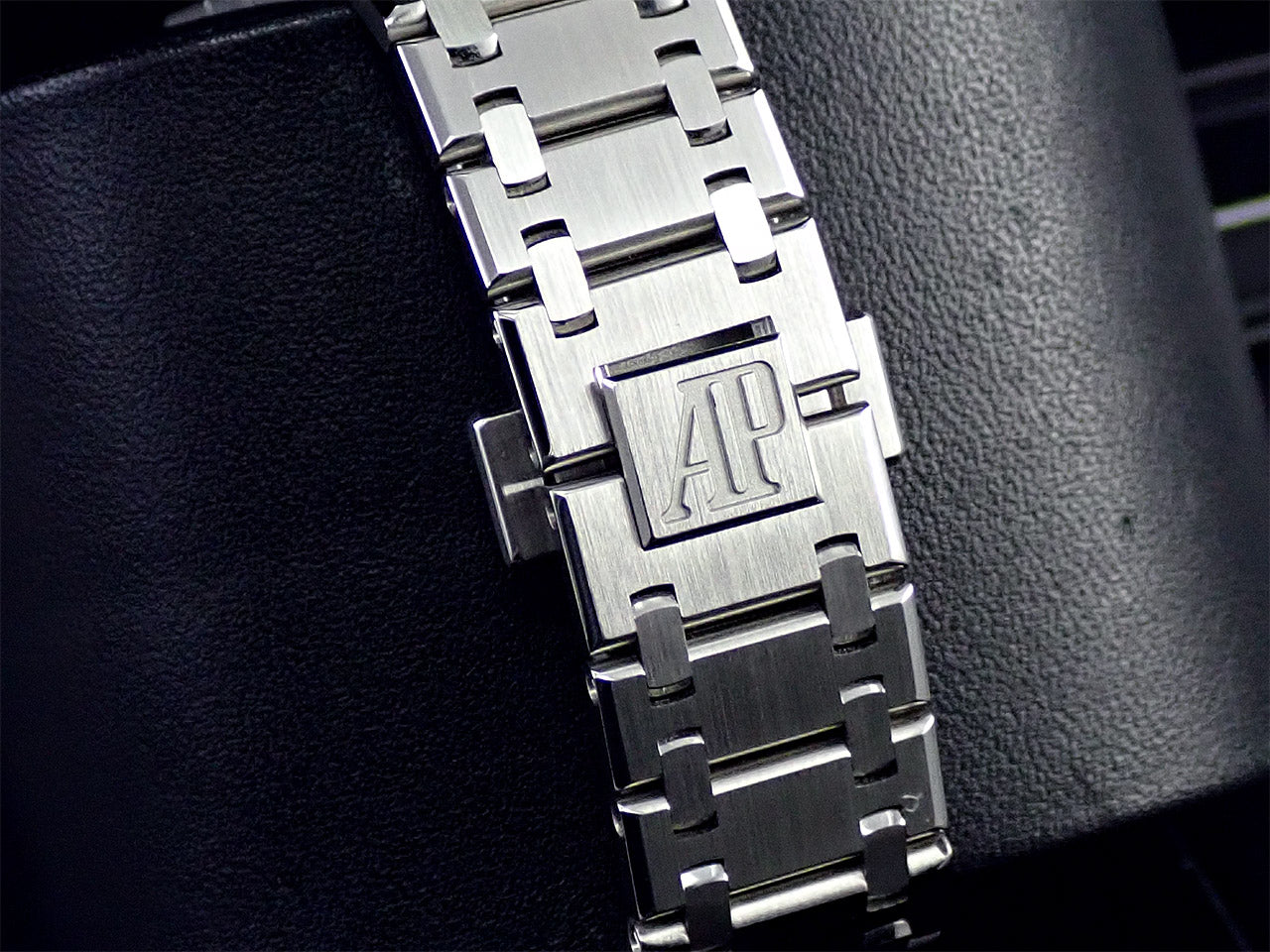 Audemars Piguet Royal Oak Extra-Thin &lt;Warranty, Box, etc.&gt;