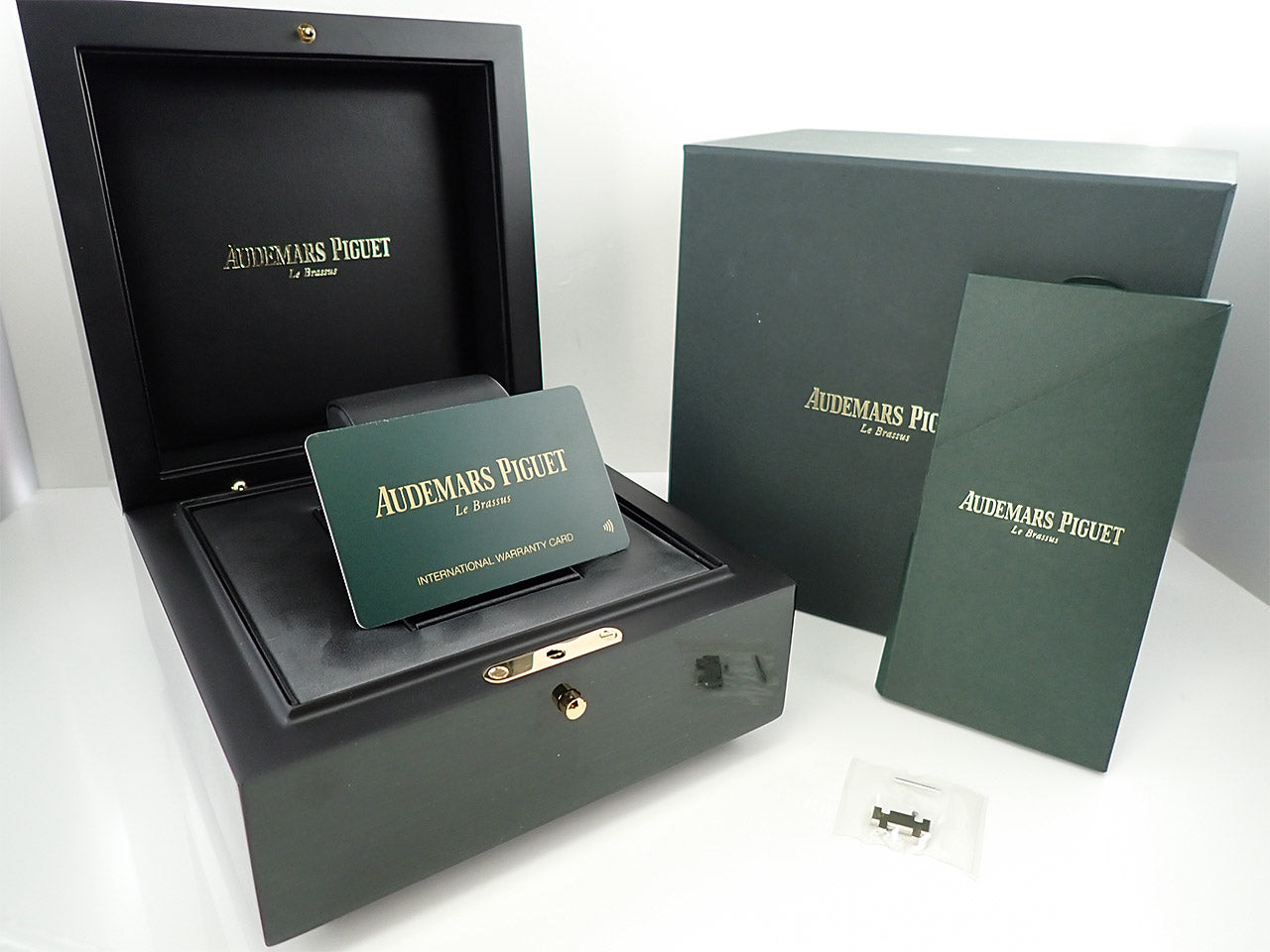 Audemars Piguet Royal Oak Extra-Thin &lt;Warranty, Box, etc.&gt;