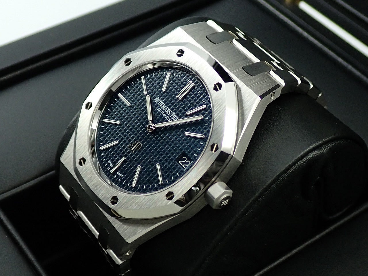 Audemars Piguet Royal Oak Jumbo Extra Thin 50th Anniversary &lt;Warranty, Box, etc.&gt;