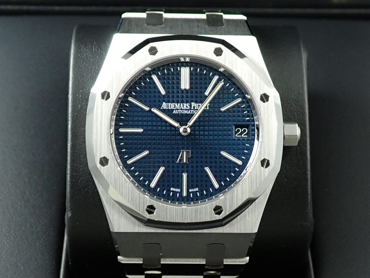 Audemars Piguet Royal Oak Jumbo Extra Thin 50th Anniversary &lt;Warranty, Box, etc.&gt;