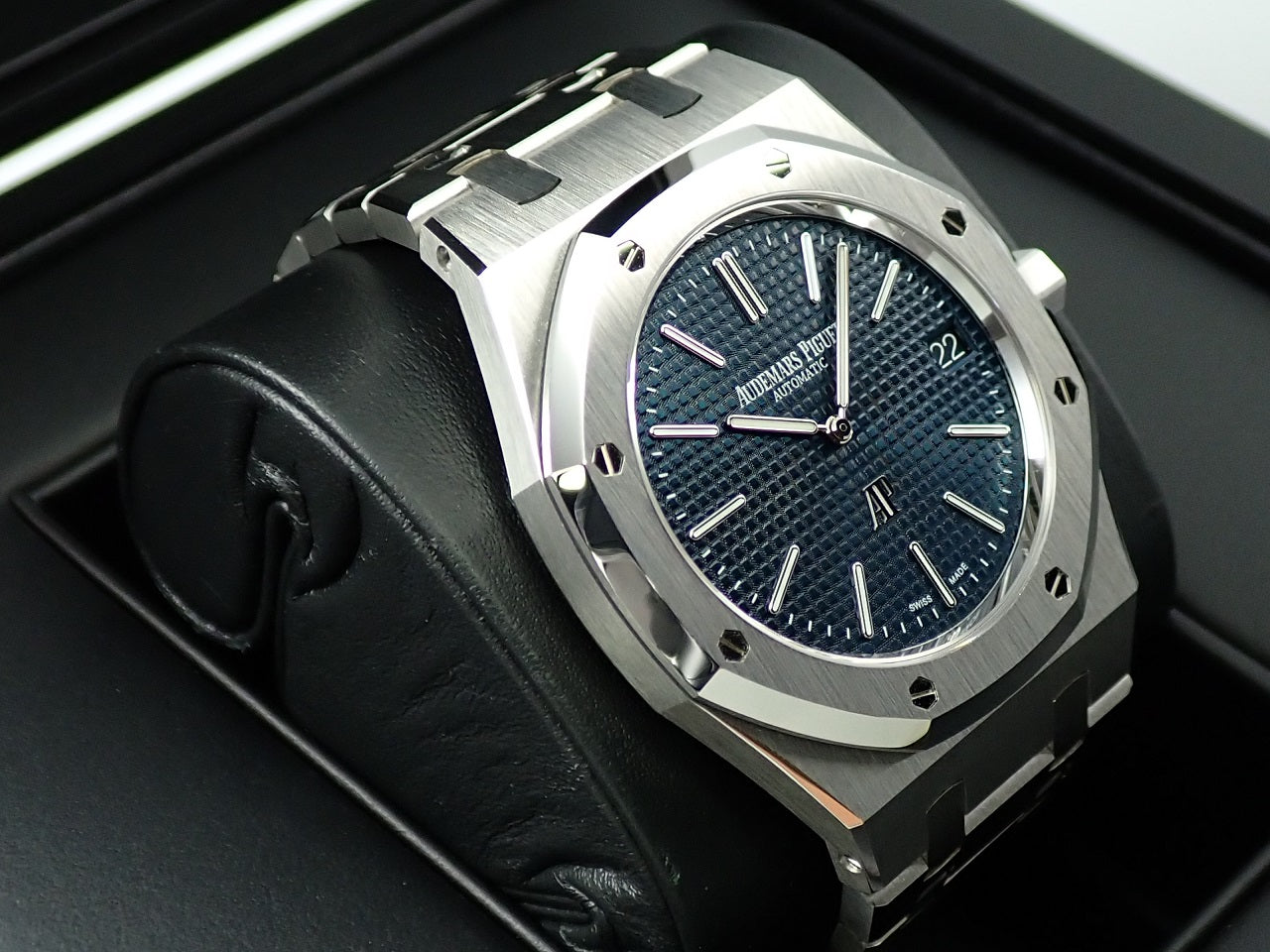 Audemars Piguet Royal Oak Jumbo Extra Thin 50th Anniversary &lt;Warranty, Box, etc.&gt;