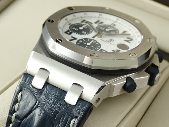 オーデマピゲ ロイヤルオーク オフショア クロノグラフ Ref.26170ST.OO.D305CR.01 ステンレススチール ホワイト×ブルー文字盤