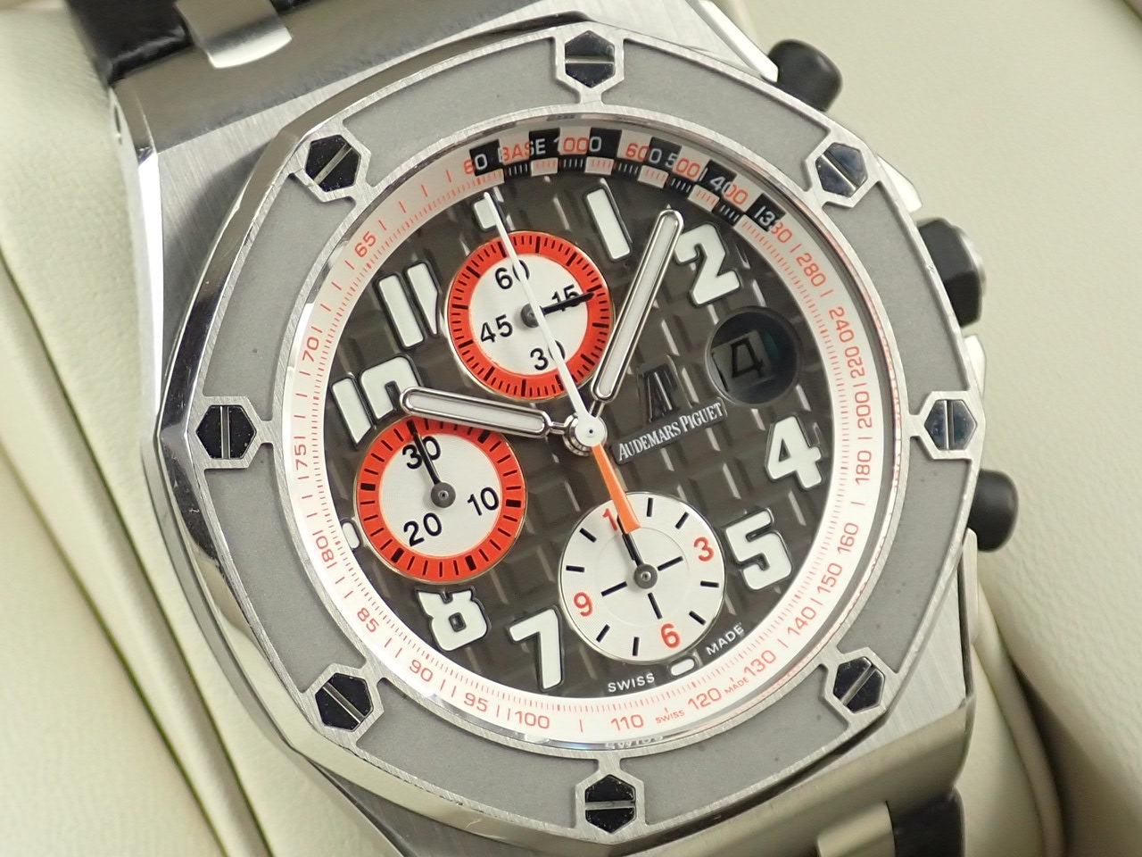 Audemars Piguet Royal Oak Offshore Chronograph Driver &lt;Warranty Box and Others&gt;