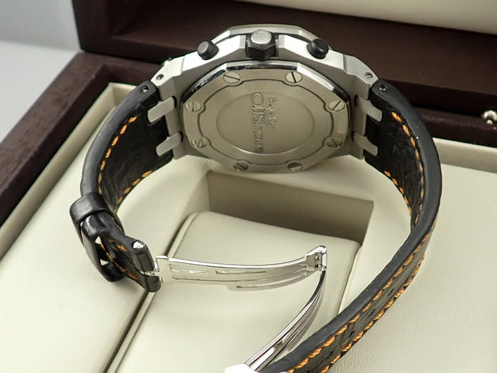 オーデマピゲ ロイヤルオーク オフショア クロノグラフ Ref.26175ST.OO.D003CU.01 ステンレススチール チャコールグレー文字盤