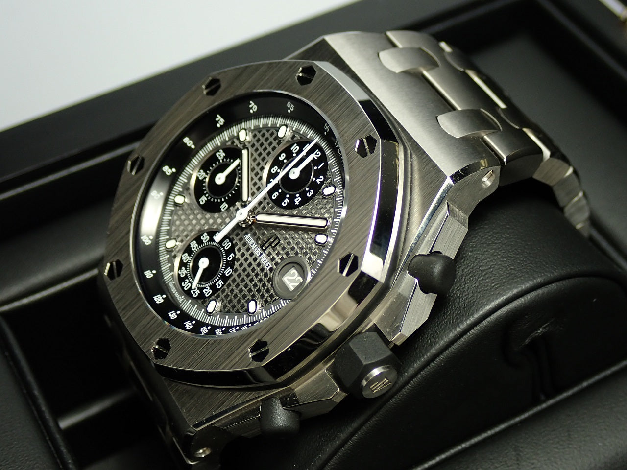 Audemars Piguet Royal Oak Offshore Chronograph &lt;Warranty, Box, etc.&gt;