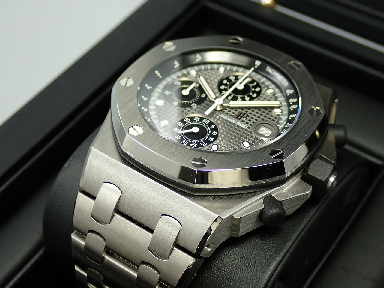 Audemars Piguet Royal Oak Offshore Chronograph &lt;Warranty, Box, etc.&gt;