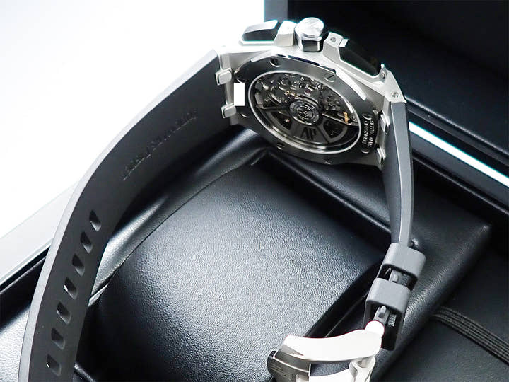 オーデマピゲ ロイヤルオーク オフショア クロノグラフ Ref.26420SO.OO.A002CA.01 ステンレススチール/ブラックセラミック ブラック文字盤