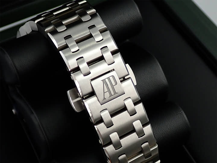 オーデマピゲ ロイヤルオーク オフショア クロノグラフ Ref.26238ST.OO.2000ST.01 ステンレススチール ブルー文字盤