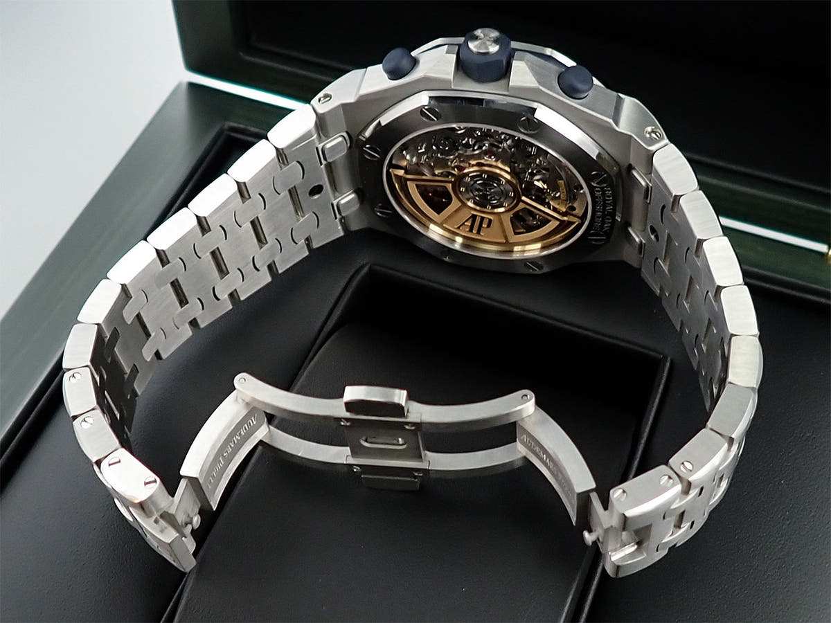 オーデマピゲ ロイヤルオーク オフショア クロノグラフ Ref.26238ST.OO.2000ST.01 ブルー文字盤 中古 LT52TXLY