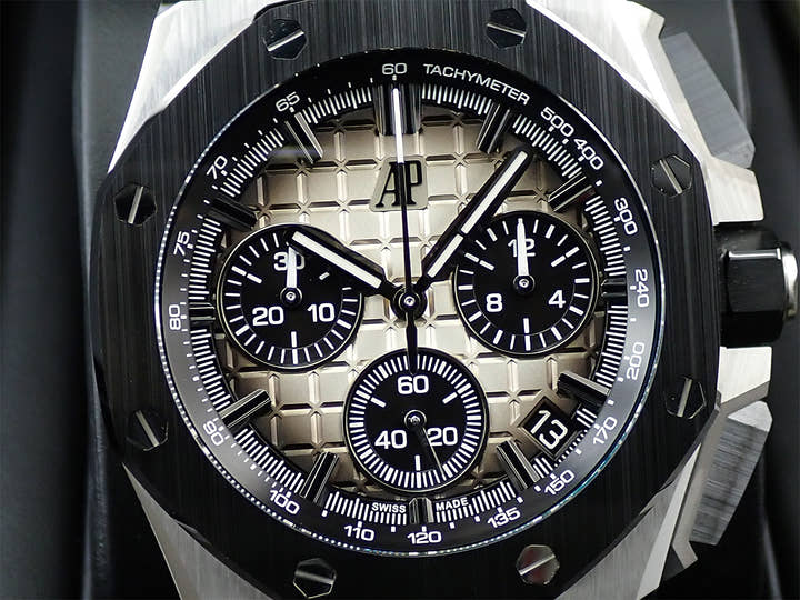 オーデマピゲ ロイヤルオーク オフショア クロノグラフ Ref.26420SO.OO.A600CA.01 ステンレススチール スモークブラウン文字盤