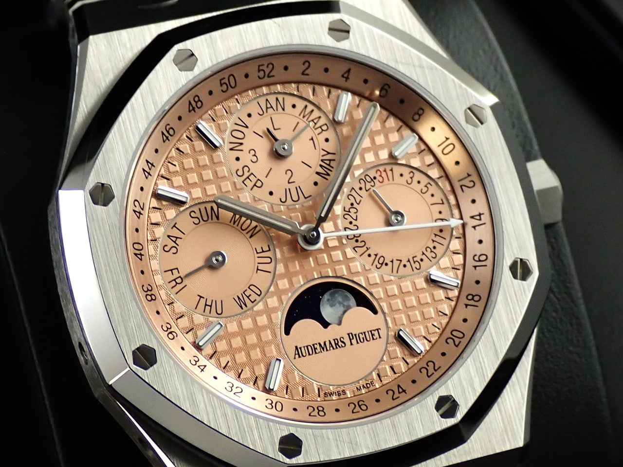 Audemars Piguet Royal Oak Perpetual Calendar &lt;Warranty, Box, etc.&gt;