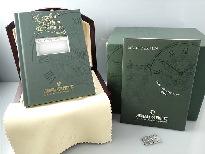 Audemars Piguet Royal Oak Quartz Ref. 56175ST/O/0789ST/07 Stainless Steel Black Grey Dial