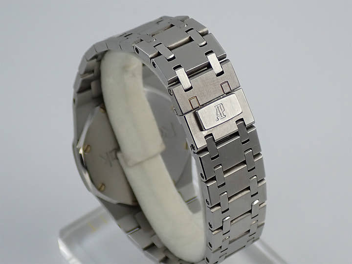 Audemars Piguet Royal Oak Quartz <Warranty, Box, etc.>