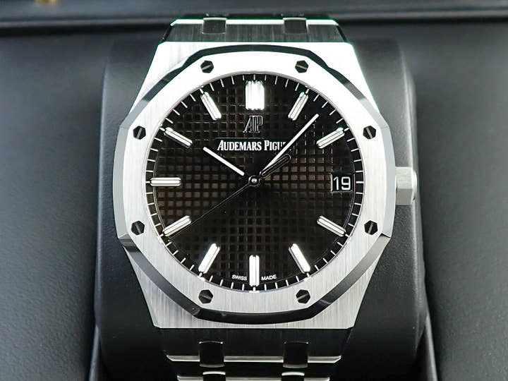 オーデマピゲ ロイヤルオーク Ref.15500ST.OO.1220ST.03 ステンレススチール ブラック文字盤