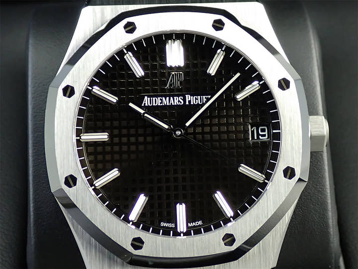 オーデマピゲ ロイヤルオーク Ref.15500ST.OO.1220ST.03 ステンレススチール ブラック文字盤
