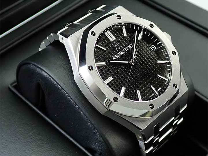 オーデマピゲ ロイヤルオーク Ref.15500ST.OO.1220ST.03 ステンレススチール ブラック文字盤