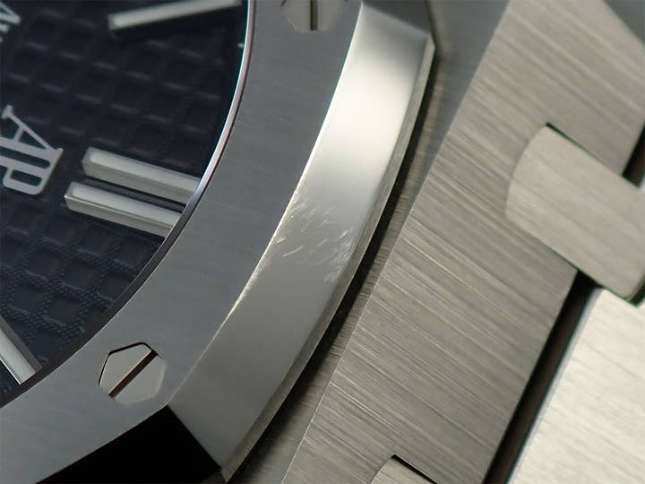 オーデマピゲ ロイヤルオーク Ref.15500ST.OO.1220ST.03 ステンレススチール ブラック文字盤