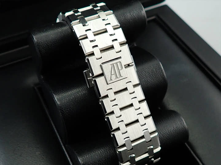 オーデマピゲ ロイヤルオーク Ref.15500ST.OO.1220ST.03 ステンレススチール ブラック文字盤