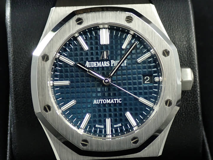 オーデマピゲ ロイヤルオーク Ref.15450ST.OO.1256ST.03 ステンレススチール ブルー文字盤