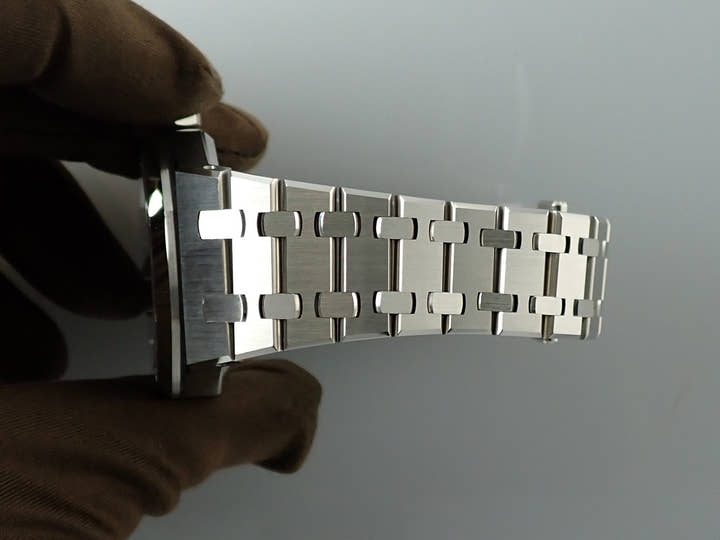 オーデマピゲ ロイヤルオーク Ref.15450ST.OO.1256ST.03 ステンレススチール ブルー文字盤