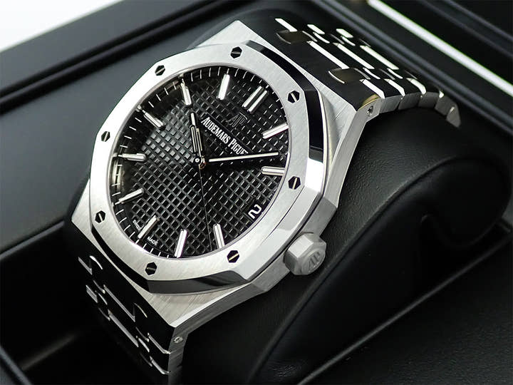 オーデマピゲ ロイヤルオーク Ref.15500ST.OO.1220ST.03 ステンレススチール ブラック文字盤