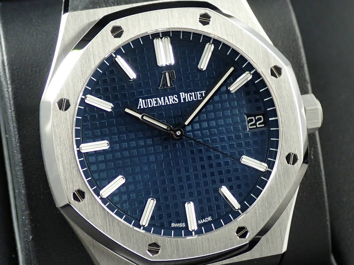 オーデマピゲ ロイヤルオーク Ref.15500ST.OO.1220ST.01 ステンレススチール ブルー文字盤