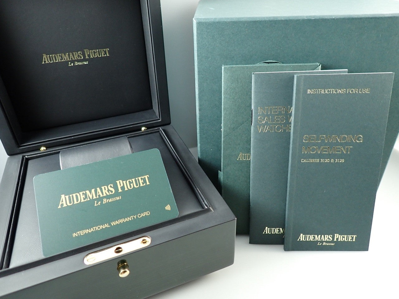 Audemars Piguet Royal Oak Automatic &lt;Warranty, Box, etc.&gt;