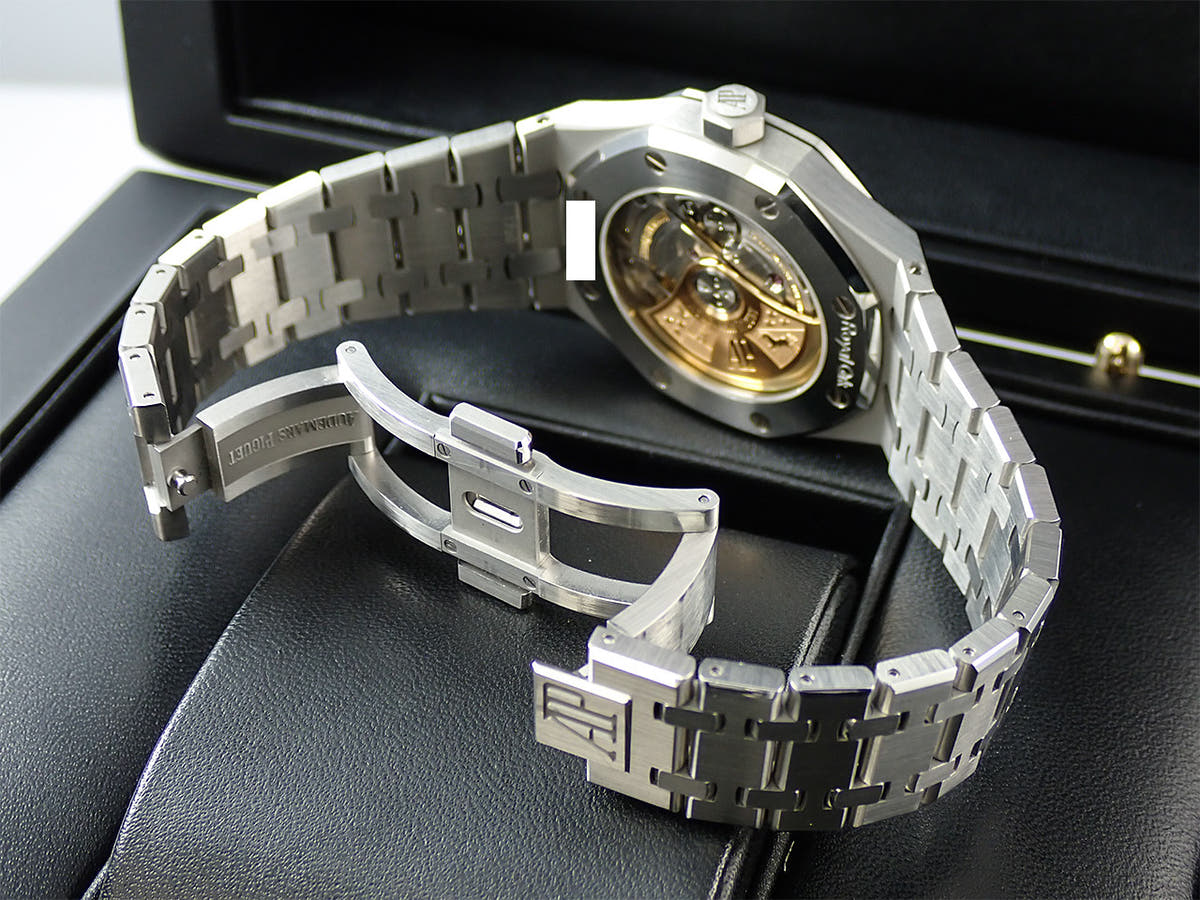 オーデマピゲ ロイヤルオーク オートマティック Ref.15450ST.OO.1256ST.01 シルバー文字盤 中古 F9SMRHSW