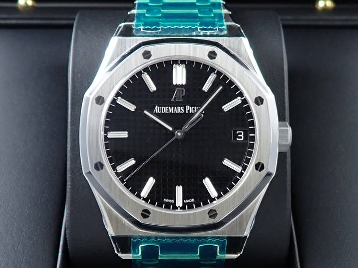 オーデマピゲ ロイヤルオーク Ref.15500ST.OO.1220ST.03 ステンレススチール ブラック文字盤