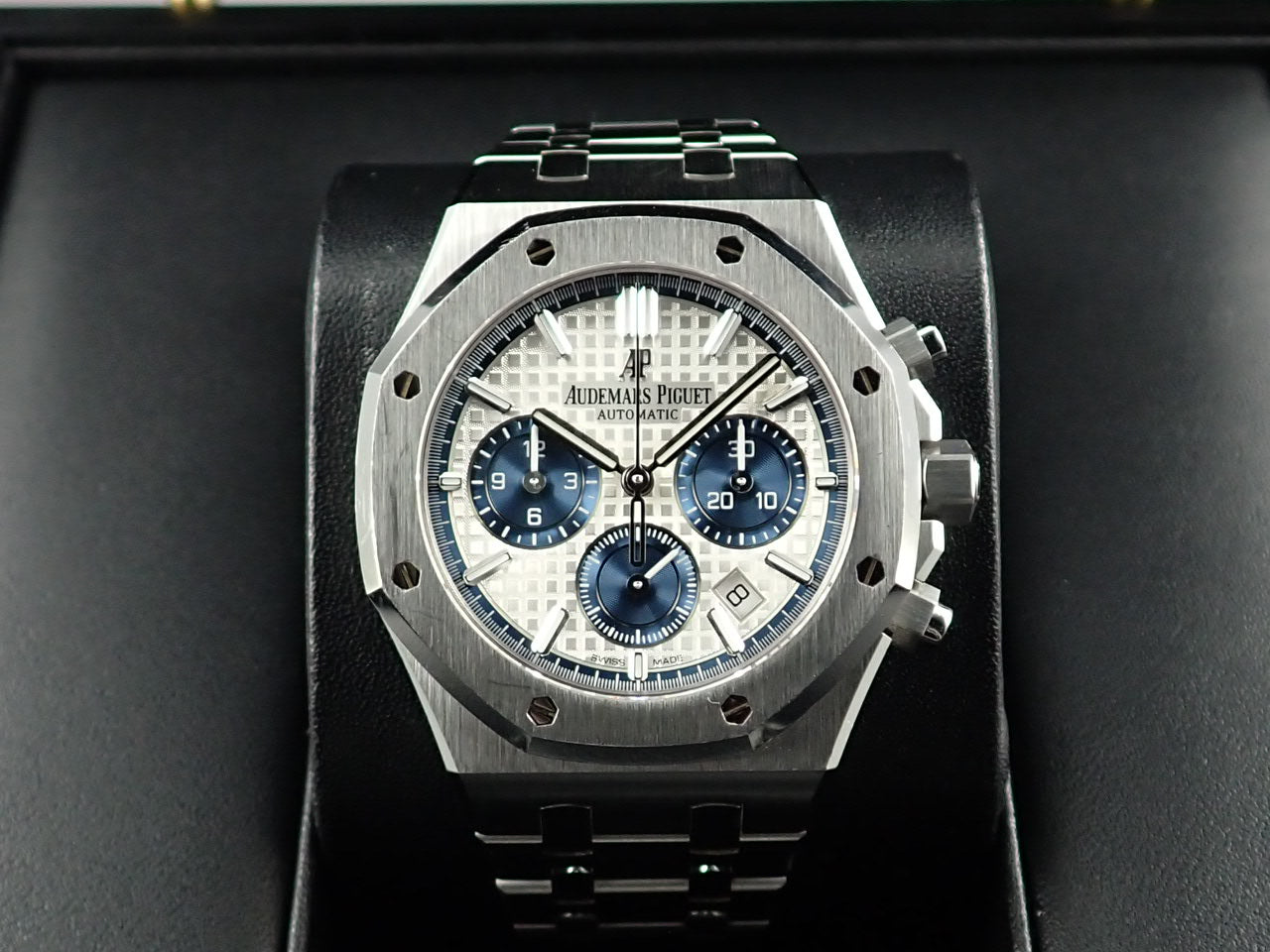 Audemars Piguet Royal Oak Chronograph &lt;Warranty Box and Others&gt;