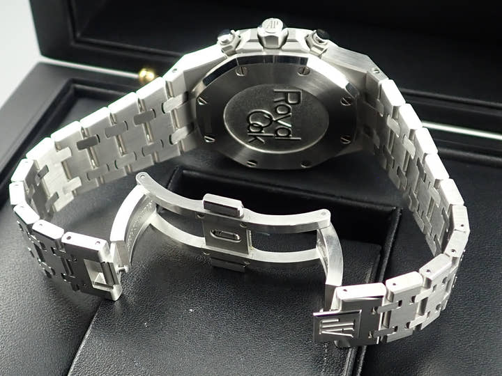 オーデマピゲ ロイヤルオーク クロノグラフ Ref.26315ST.OO.1256ST.01 ステンレススチール シルバー文字盤