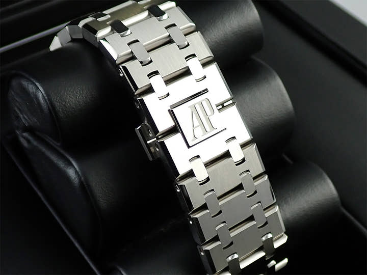 オーデマピゲ ロイヤルオーク クロノグラフ Ref.26331ST.OO.1220ST.01 ステンレススチール ブルー文字盤