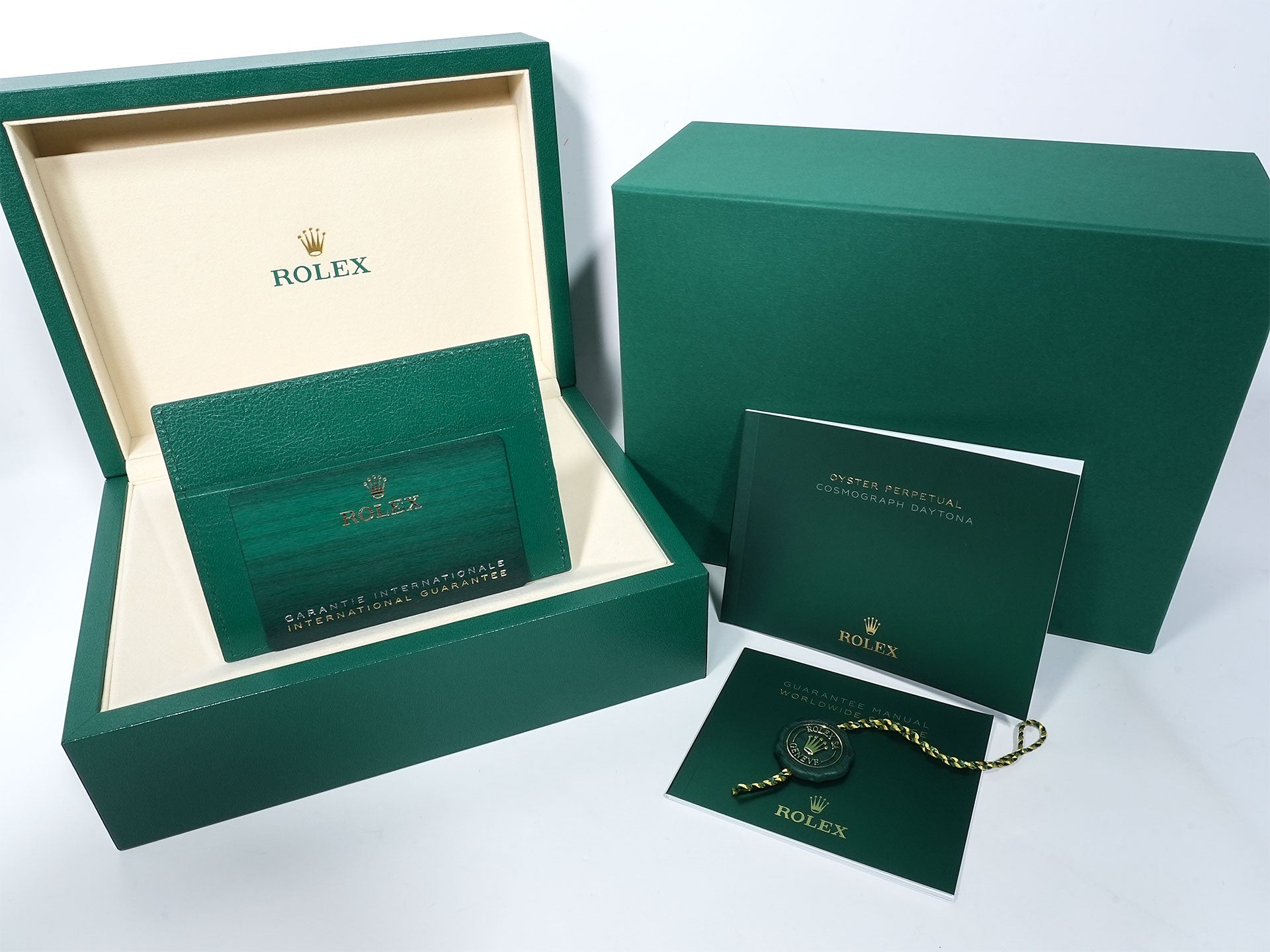 Rolex Daytona Ref. 126518LN Yellow Gold Golden and Bright Black Dial Unused rxytc2md